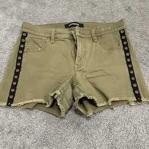 Express shortie mid rise stretch supersoft